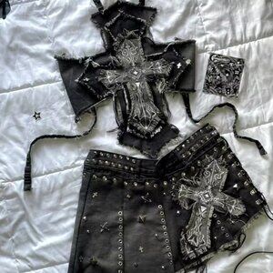 2-piece Y2K denim set - mini skirt and crop top